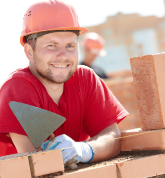 ¿CÓMO TRABAJAR DE ALBAÑIL EN ITALIA?